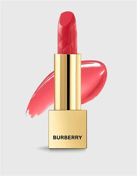 Burberry Pomegranate Pink (41) Kisses Lipstick Review & Swatches